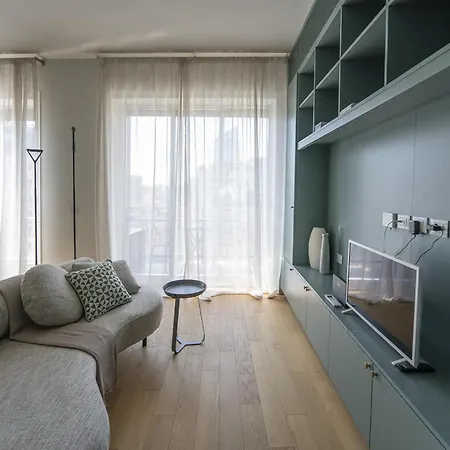 Design Flat W Terrace, Porta Nuova Apartament *