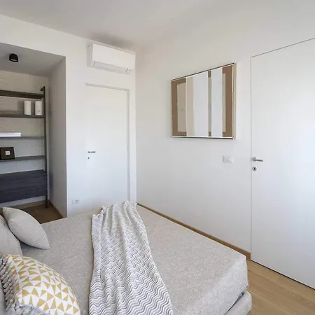 Design Flat W Terrace, Porta Nuova Apartament